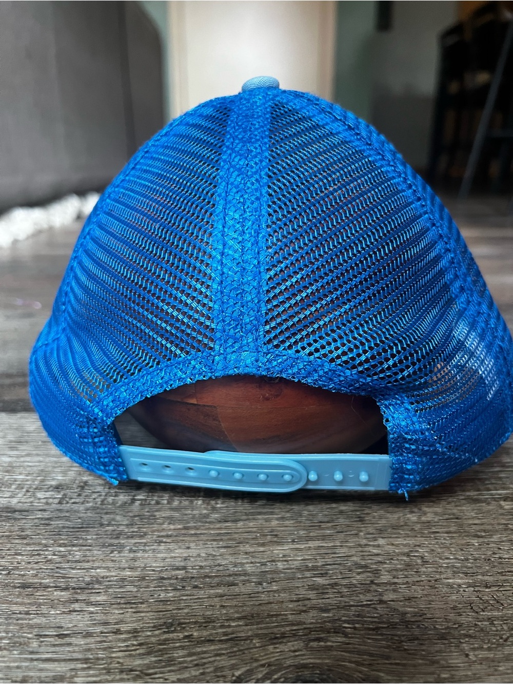 Prana Blue Floral Mesh Trucker Hat - Picture 4 of 10